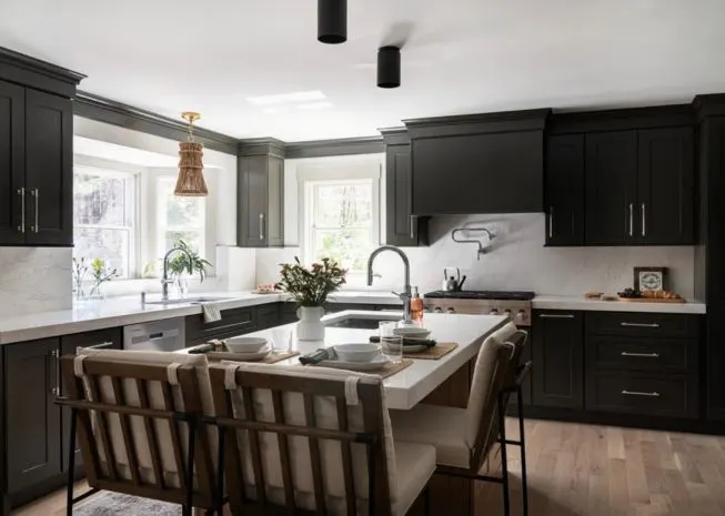 دیزاین contemporary-کانتمپروری در دکوراسیون داخلی 5 رنگ در دیزاین معاصر؛ ساده، دقیق و تأثیرگذار